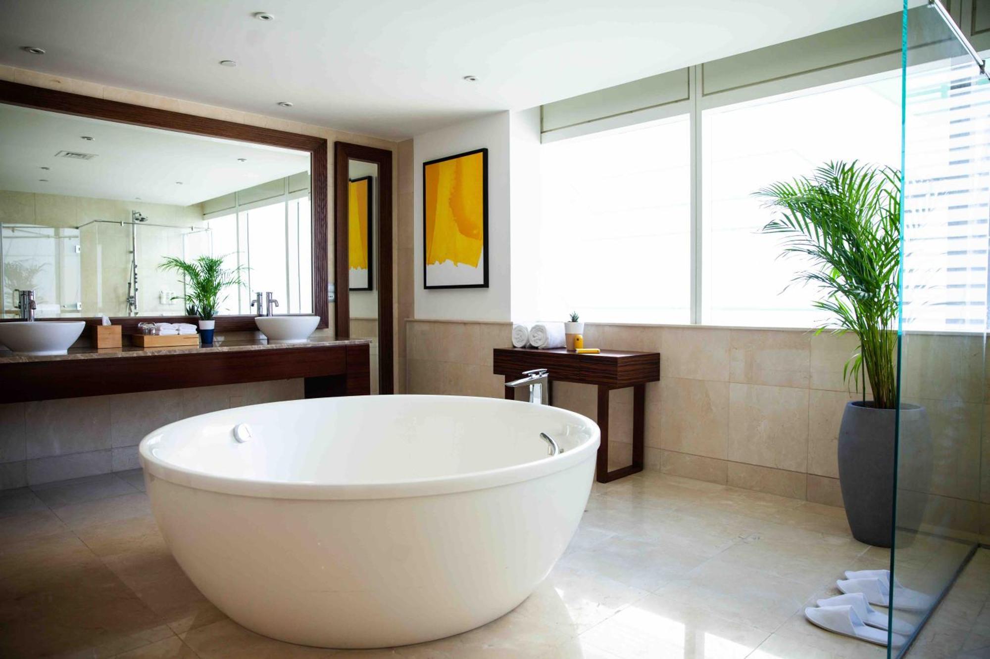 Suite Royale 2 Chambres - Vue sur Panorama Urbain - Étage Supérieur