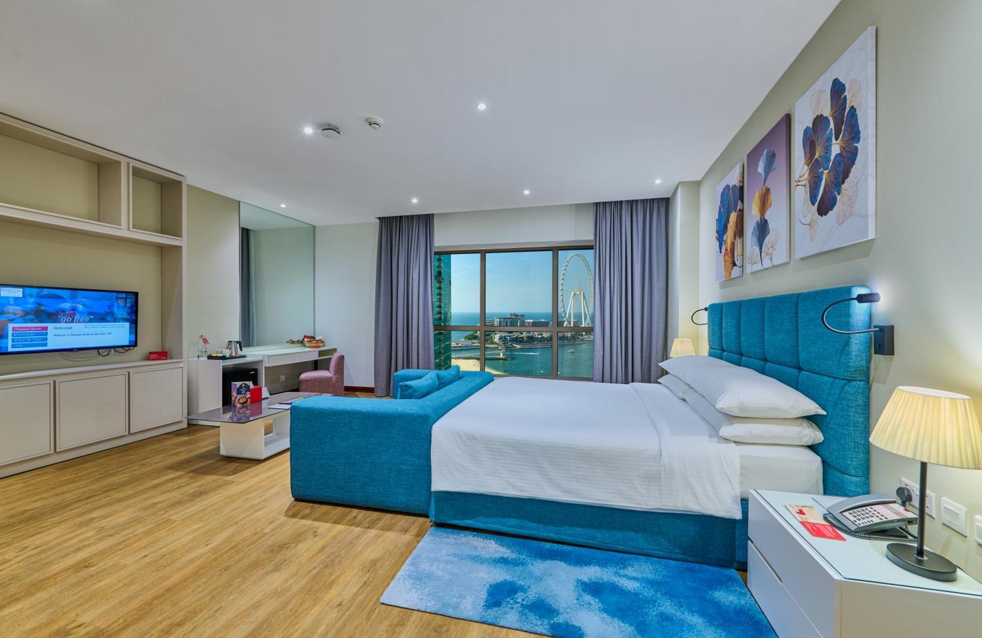 30 hrs Staycation 10 AM Check 4 PM Checkout F&B Laundry Mall Beach Transfers,1742846171:JPEG