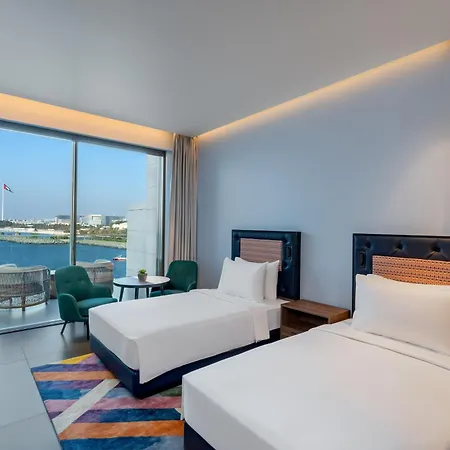 Hyatt Centric Jumeirah Dubai-2