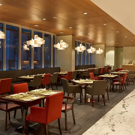 Hyatt Place Dubai Baniyas Square-2